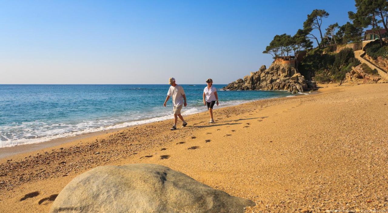 Budget Beach Studio 24 Калонжа Екстер'єр фото
